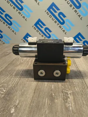 Used PARKER D3FBA32MC0NKW018 Solenoid Valves South Carolina US | ESS Industrial Equipment Sales #1267177