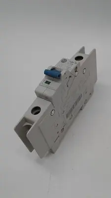 New | in-Stock ALLEN-BRADLEY ALLEN-BRADLEY CIRCUIT BREAKER E197878 Circuit Breakers | ND Industrial Surplus #1211878