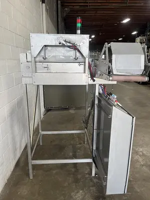 Haley Manufacturing Diverting Conveyor