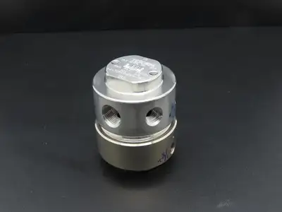 Tescom 44-3260H263-307 Gas Pressure Regulator 500 PSI Inlet Pressure