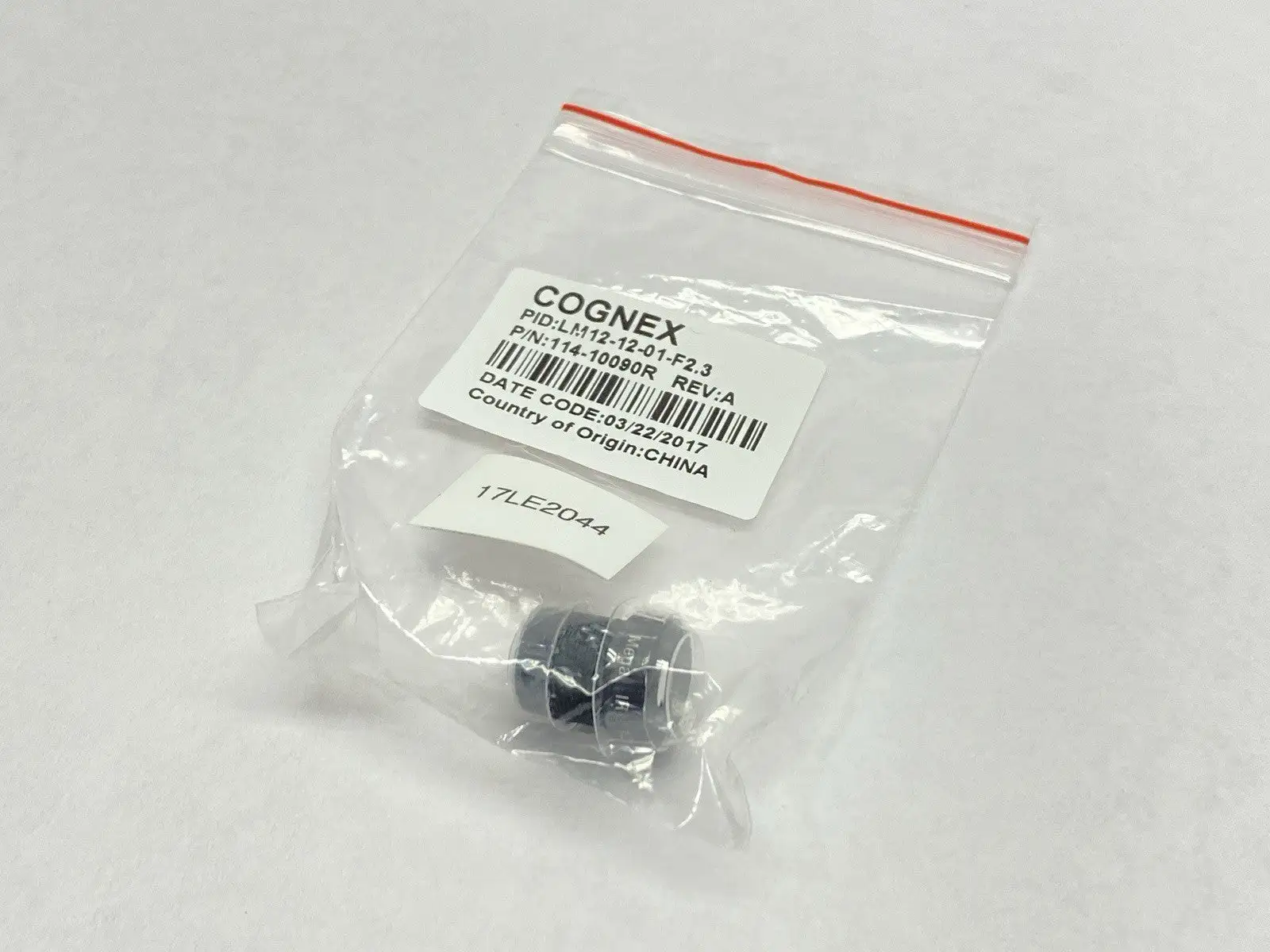 USED COGNEX IS2000 SERIES 12MM LENS LM12-12-01-F2.3