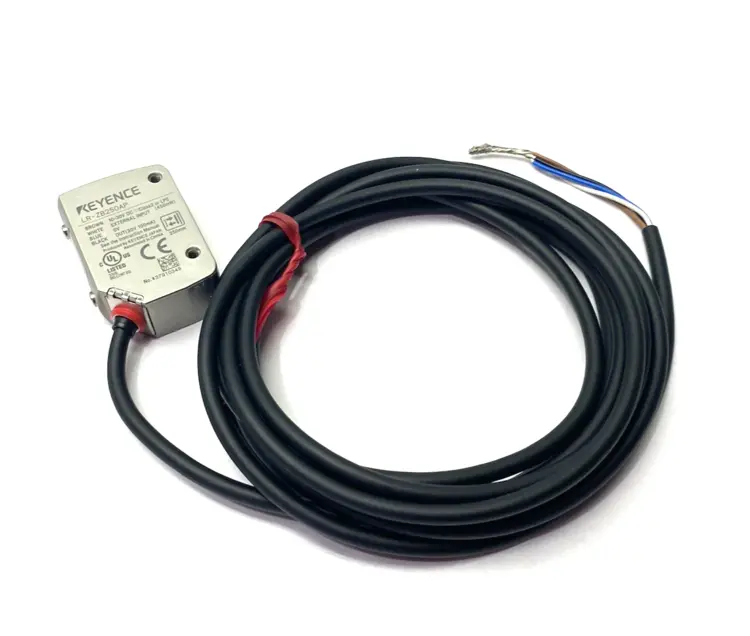 Used KEYENCE RECTANGULAR SELF CONTAINED CMOS LASER SENSOR 250MM Proximity Sensors Michigan US | Maverick Industrial Sales #1093072