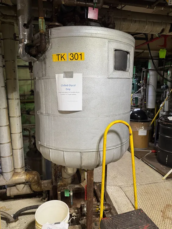 Used STEEL TANK 100 GALLON Stainless Steel Tanks New Jersey US | Perry Equipment #483492