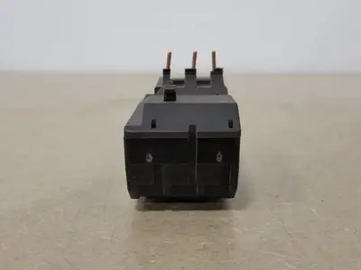 USED TELEMECANIQUE LR2 D1305