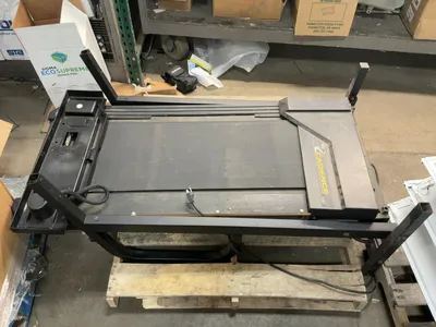 Weslo Cadence 930 Folding Treadmill