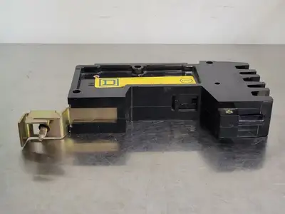 USED SQUARE D FY120