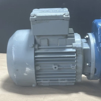 USED SEW-EURODRIVE SA47/TDRS71S4