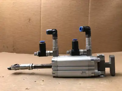 FESTO ADVU-32-60-A-P-A Pneumatic Air Cylinder ; 14.5PSI 32mm Bore 60mm Stroke
