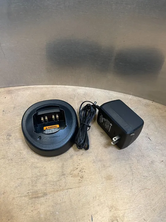 Used Motorola Motorola HTN9000 Battery Chargers South Carolina US | Palmetto Automation #1165391