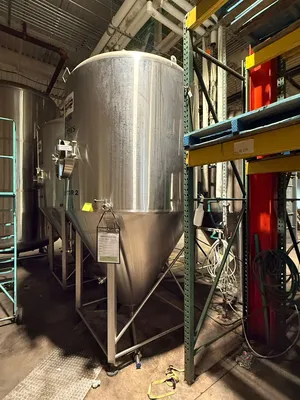 DME 4000L Tanks & Kettles | ListingHippo (6)