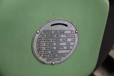 Used 1983 TONGIL TGUA-27 Universal Cylindrical Grinders Georgia US | The Equipment Hub #420129