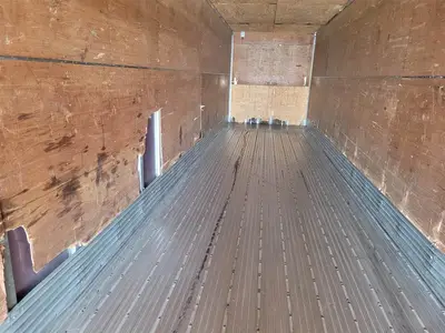 USED 2002 UTILITY 53FT