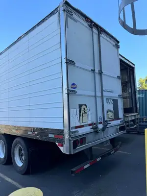 USED 2013 FREIGHTLINER CASCADIA 125