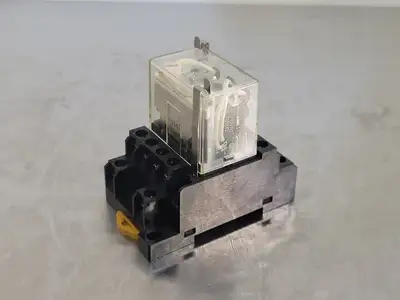 USED OMRON IEC255