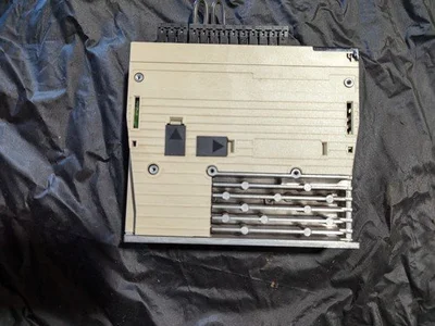 USED YASKAWA SGDV-1R6A01B002000