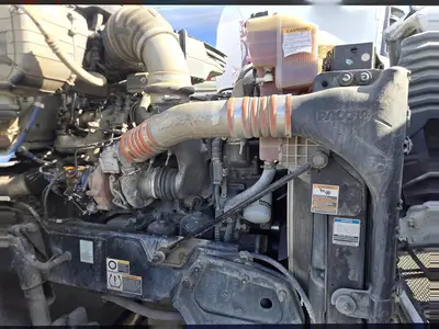 USED 2018 PETERBILT 579