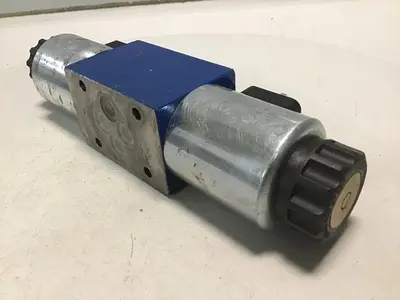 USED REXROTH 4WE6E62/EG24N9K4