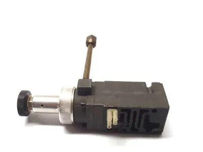 USED NUMATICS PRESSURE REGULATOR