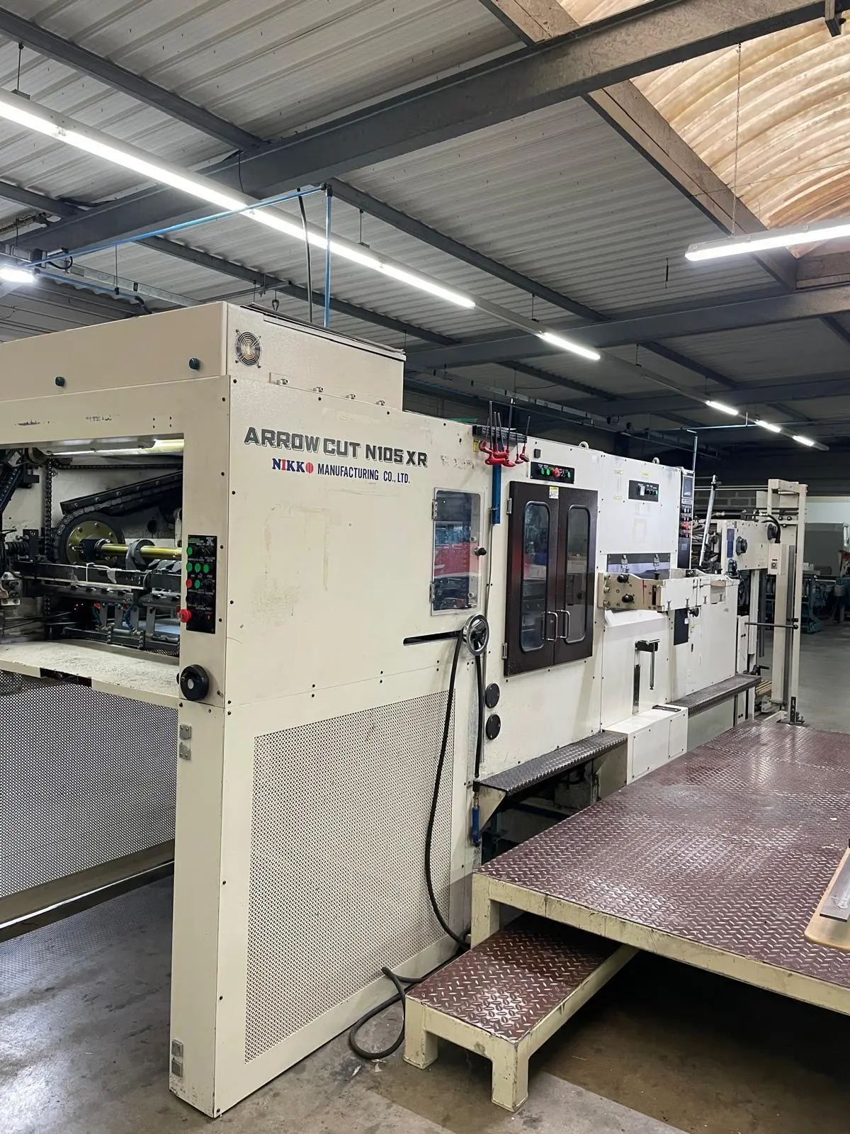 USED NIKKO NIKKO N105 XR Arrow Cut