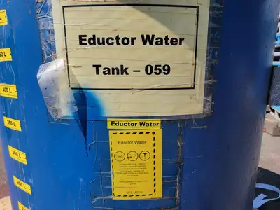550 L Metal Tank w/ Fittings