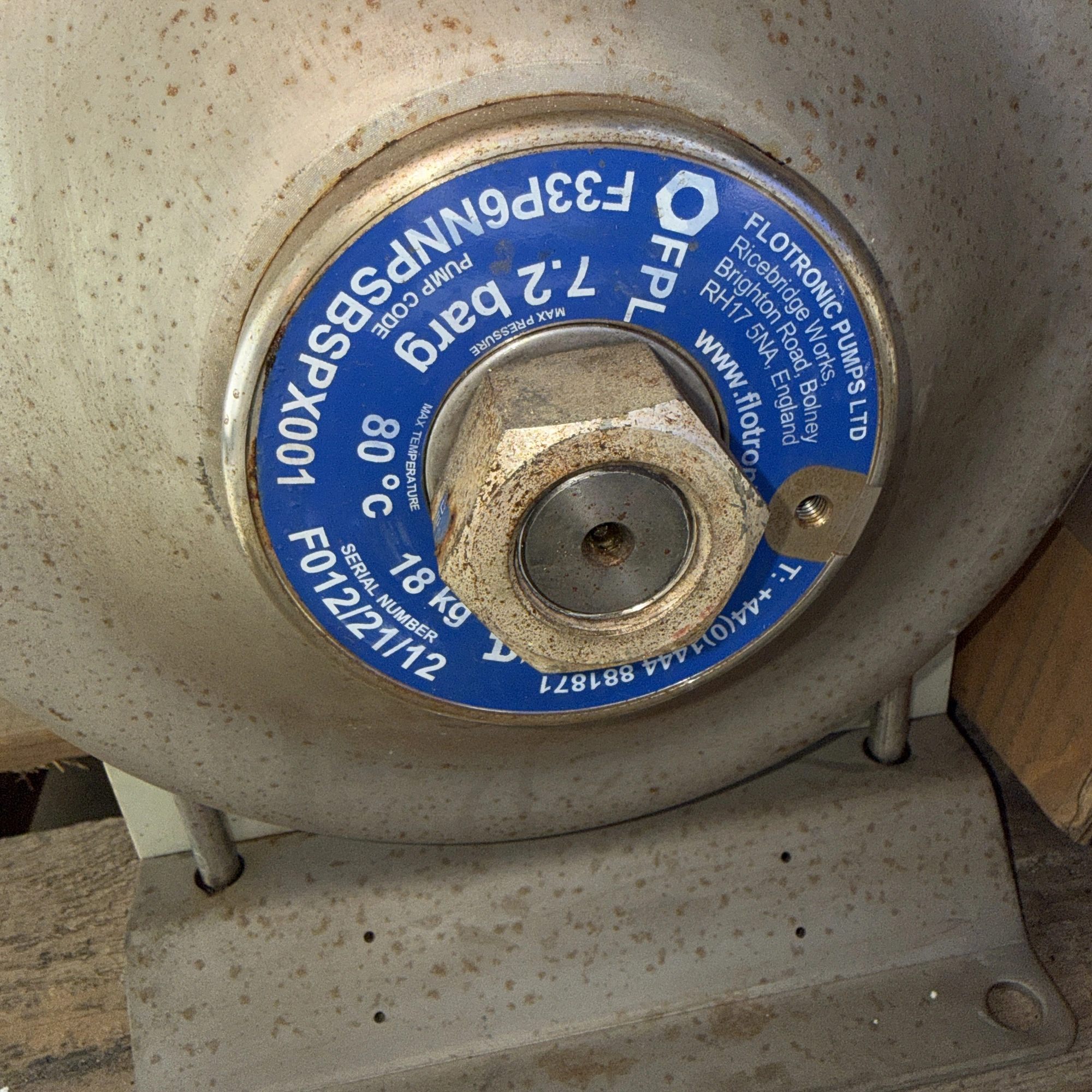 35 LPM Flotronic One Nut Double diaphragm Pump