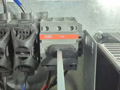 USED ABB ACS880-01-035A-7
