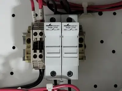 Used EATON SVX005A1-5A4N1 Switchgears British Columbia CA | Lenmark #240332