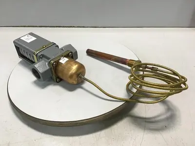 USED JOHNSON CONTROLS V47AD-2