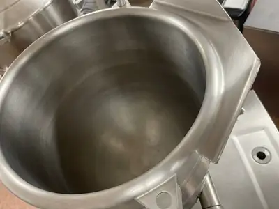 Used Market Forge Used 2018 36" Market Forge MT6T6E Dual 6gal SS Tilting Steam Kettles w/ Cabinet 208V 3Ph Cooking Kettles Illinois US | Falcon Restaurant Supply #1376076