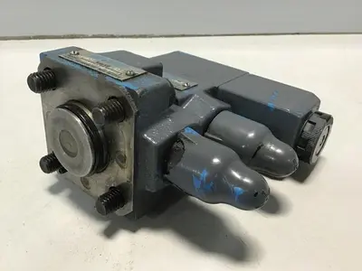 USED VICKERS DG4V-3-2AL-M-U-HL7-60