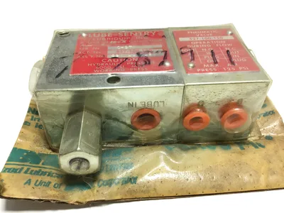 USED LUBRIQUIP 📦 MODEL: 527-100-130 – GENUINE LUBRIQUIP COMPONENT FOR SEAMLESS INTEGRATION INTO EXISTING SYSTEMS.