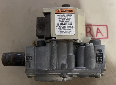 Honeywell VR8205A2081 Gas Valve [New]