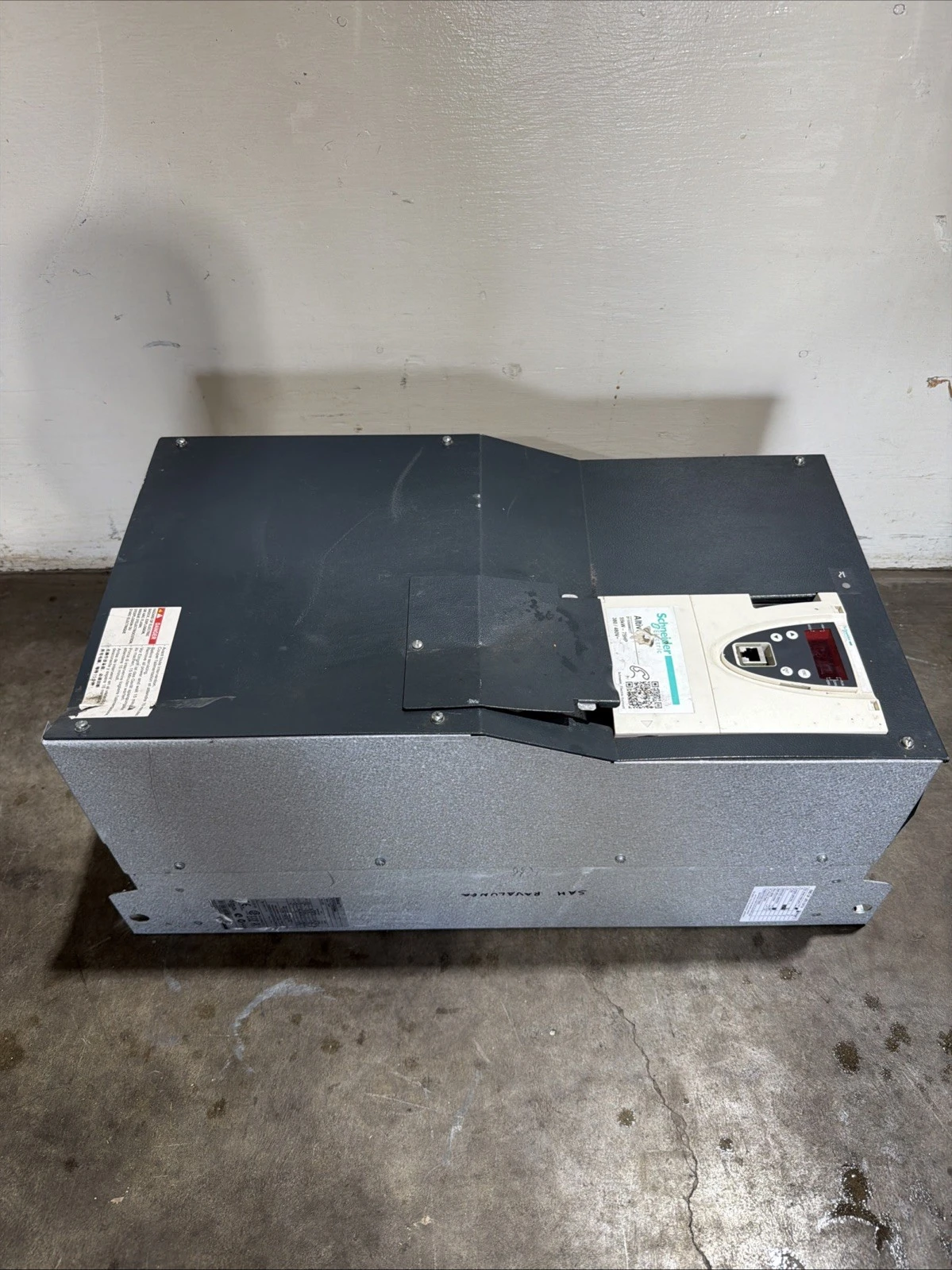 USED Schneider ATV71HD55N4