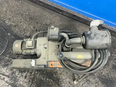 Used BUSCH MINK MM 1322 AV Vacuum Pumps Ohio US | HGR 24 #1418576