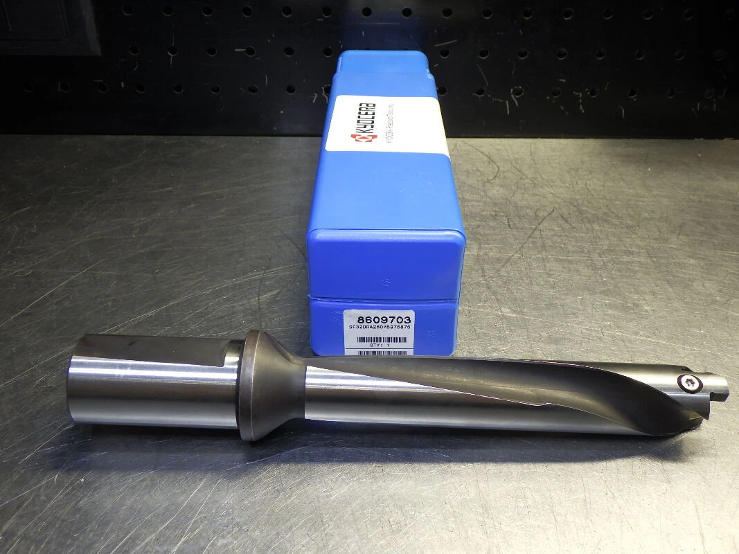 Kyocera 26mm-26.99mm Coolant Thru 5xD Indexable Drill SF32-DRA260M-5 (LOC3531)