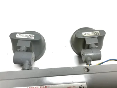Crouse-Hinds N2LPS6222 Hazardous Location Light Fixture | Explosion Proof