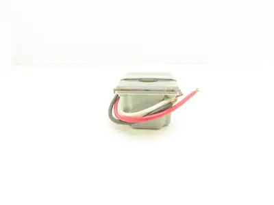 Precision T-368 Photocontrol Outdoor Dusk to Dawn Light Sensor 208-277V Lot of 6