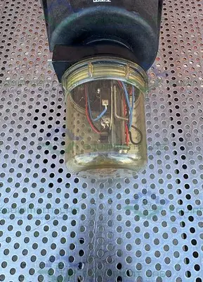USED ITT PURE-FLO DIAPHRAGM VALVES 90PSI  3 WAY VALVE W/ 1" TO 1/2" SANITARY FITTING