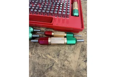 Used _UNKNOWN_ _UNKNOWN_ Pin & Plug Gages Utah US | KD Auctions #1549549