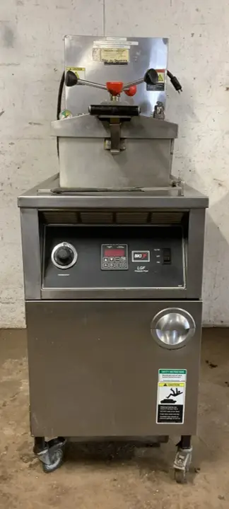 Used _UNKNOWN_ LGF-F Cookers / Coolers / Fryers Michigan US | Grocery Equipment Sales #1069310
