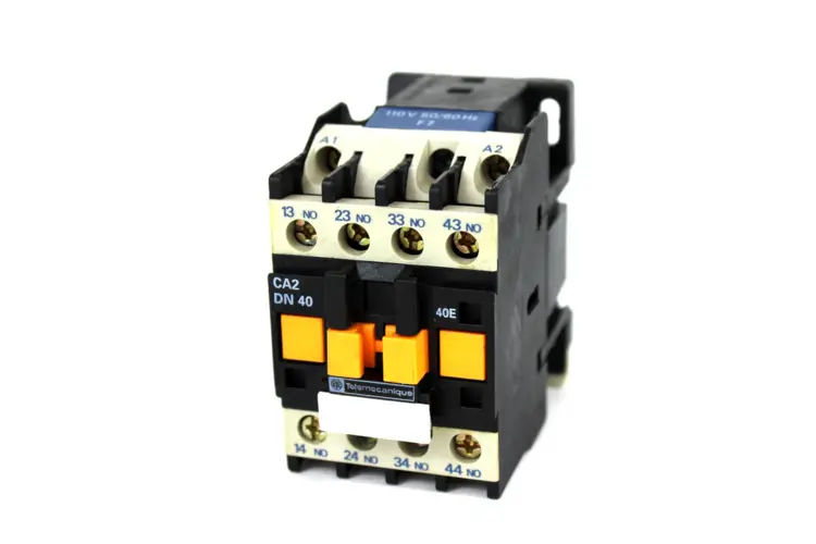 Used TELEMECANIQUE _UNKNOWN_ Relays & Switches Kentucky US | Industrial Parts R Us Inc. #356599