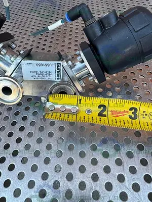 USED 2 BURKERT 2031 A 8.0 00 00 0000 3-WAY PNEUMATIC SOLENOID VALVE