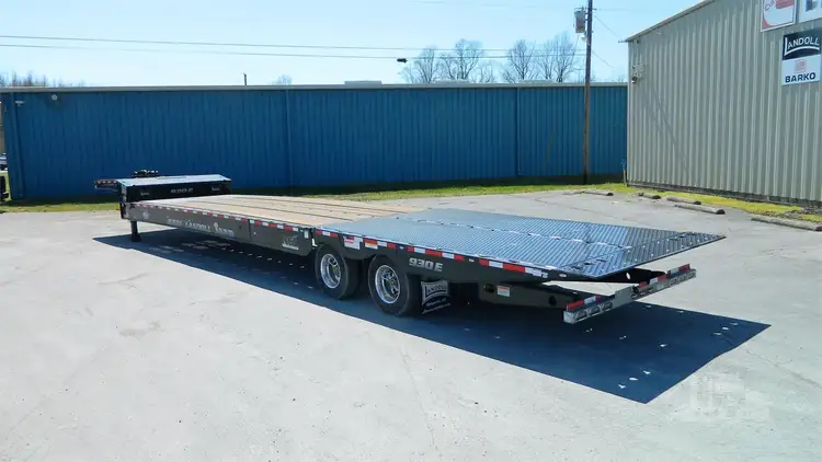 New | in-Stock 2027 LANDOLL 930E Lowboy Trailers Tennessee US | LMI Tennessee LLC #1505096