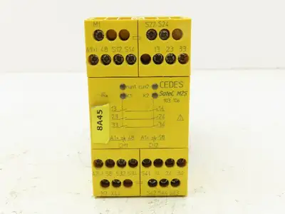 Cedes SafeC M2S Safety Relay 230VAC 3A 24VDC 100mA 103 106 IP40