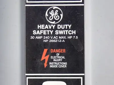 30 Amp Safety Switch