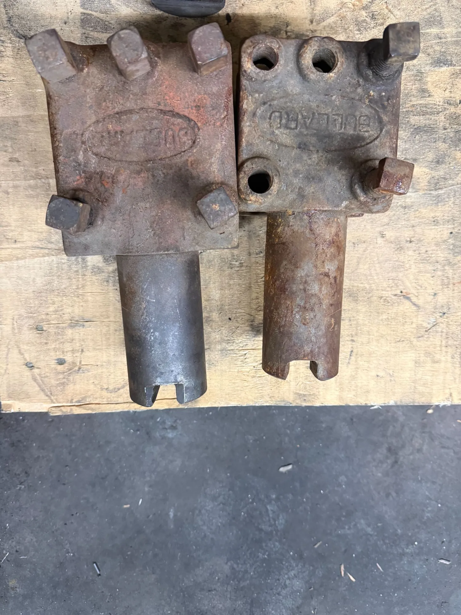 BULLARD TOOL HOLDER WITH 2.50" DIAMETER SHANK