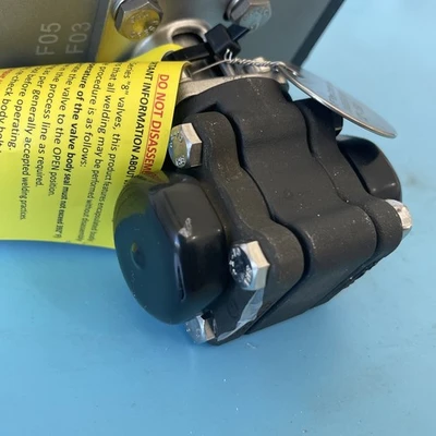 NEW SVF Flow Controls A2S-20-10-V, VP700G