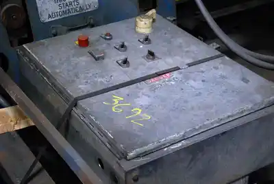 2″ OD x 144″ Max. BUCKEYE/LOOPCO Brush Deburring Machine