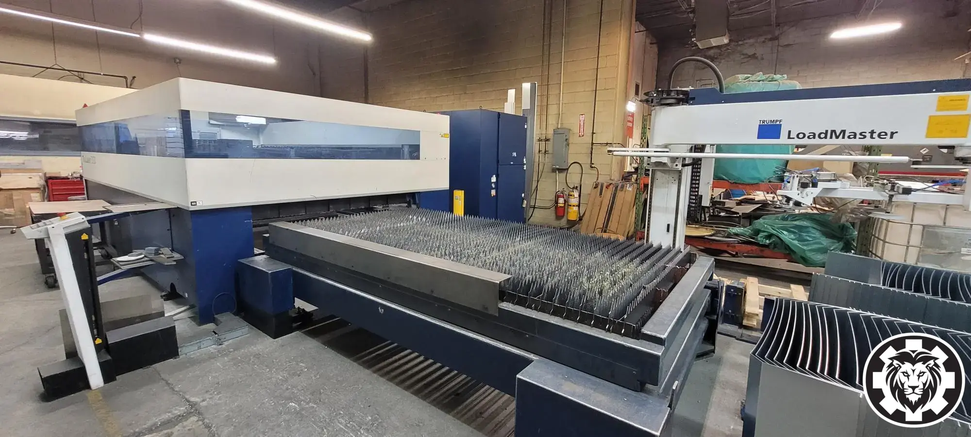 4000 Watt Trumpf Trulaser 3030 CO2 Laser, 2013 - 5' x 10' Table, Loadmaster Automation