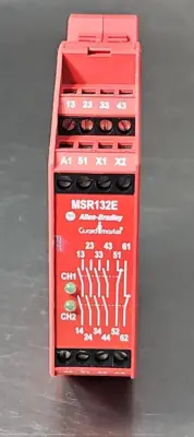 Allen Bradley 440R-E23191 Ser A Safety Relay (BIN423)